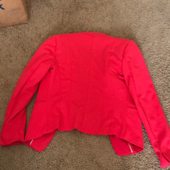 Pink blazer - Picture 2 of 2